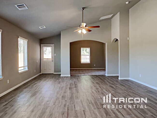 Building Photo - 9930 Tammy Ln