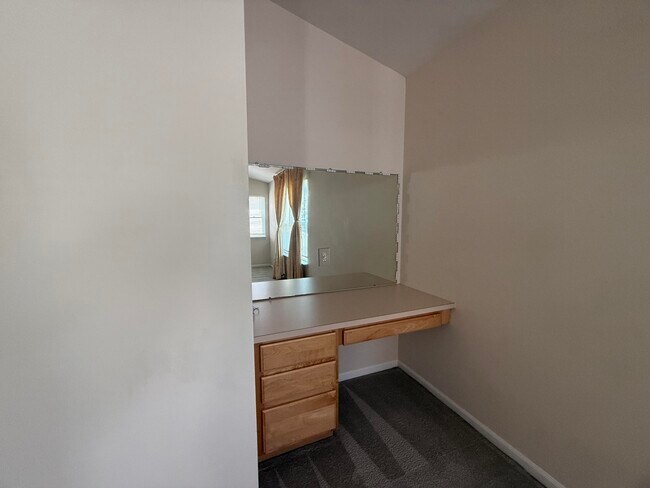 Building Photo - 1540 Chapleau Dr
