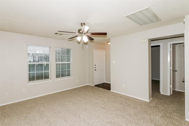 Building Photo - 20824 Patriot Park Ln