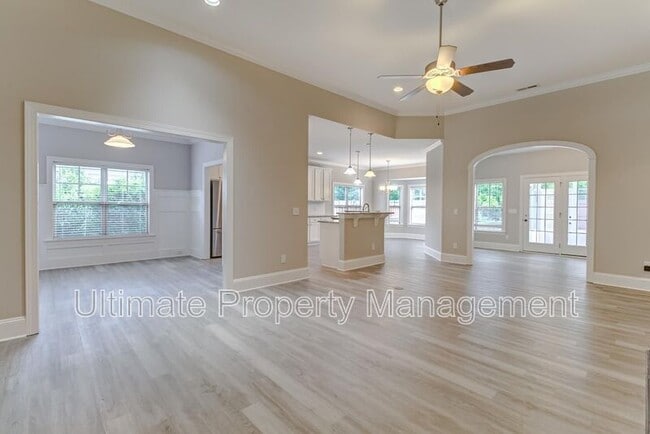 Building Photo - 1202 Matteo Dr