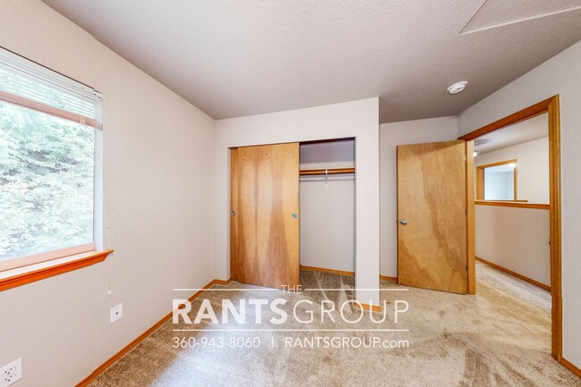 Building Photo - Great Home In Lacey