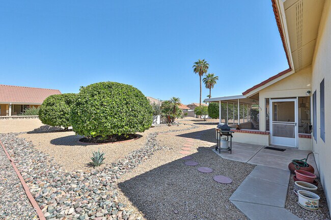 Building Photo - 14518 W Heritage Dr