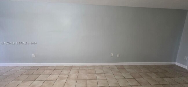 Building Photo - 7570 SW 82nd St