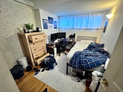 Building Photo - 21 Symphony Rd