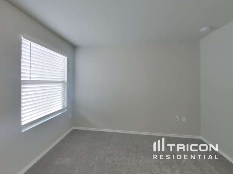 Building Photo - 6827 Freedom Hills