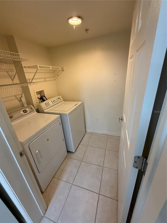 Building Photo - 814 Crest Pines Dr