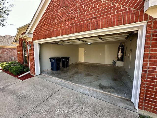 Building Photo - 3804 Aldersyde Dr