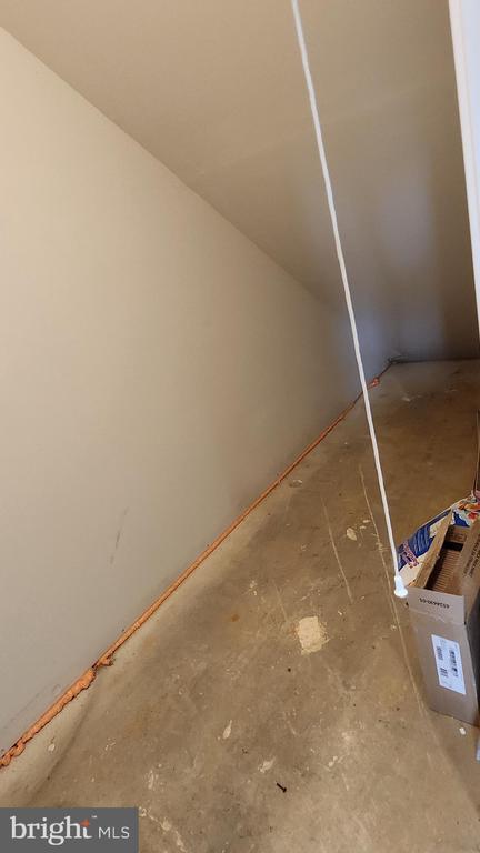 Building Photo - 15 Nelsons Wy