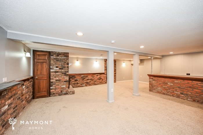 Building Photo - 2461 Pinwood Ln