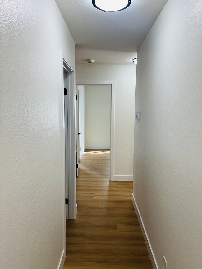 Building Photo - 24555 Camino Meridiana