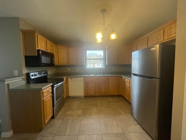 Building Photo - 7457 Harvest Village Ct