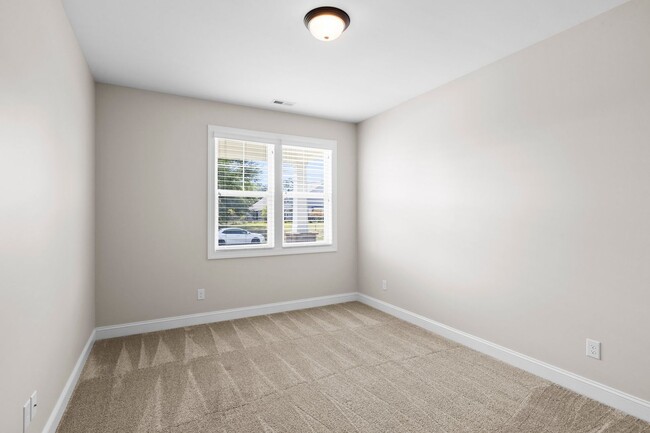 Building Photo - 202 Seagrass Wy