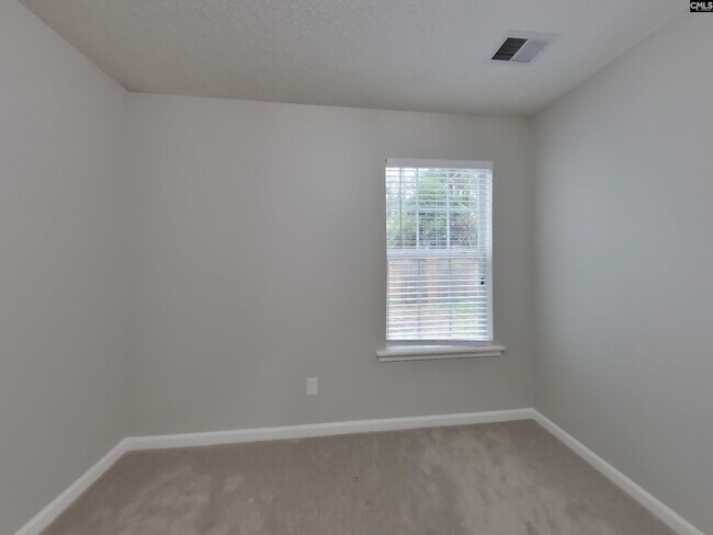 Building Photo - 538 Providence Crossing