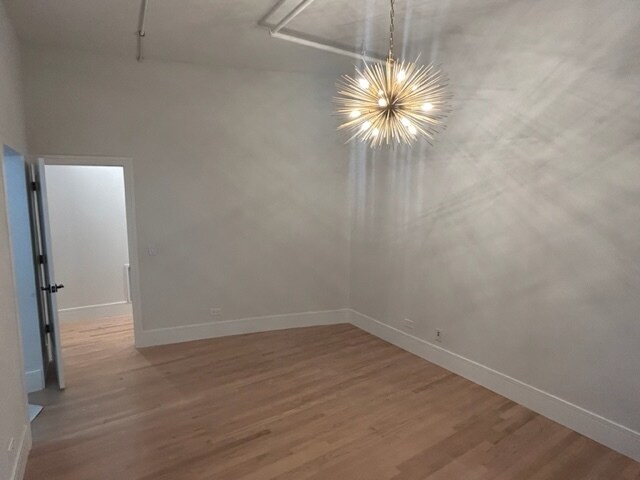 Master Bedroom - 1000 W Adams St