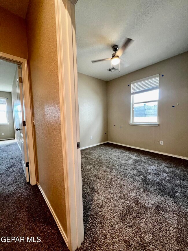 Building Photo - 14756 Boer Trail