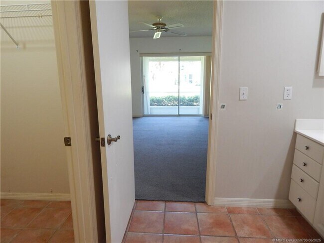 Building Photo - 1600 SE St Lucie Blvd