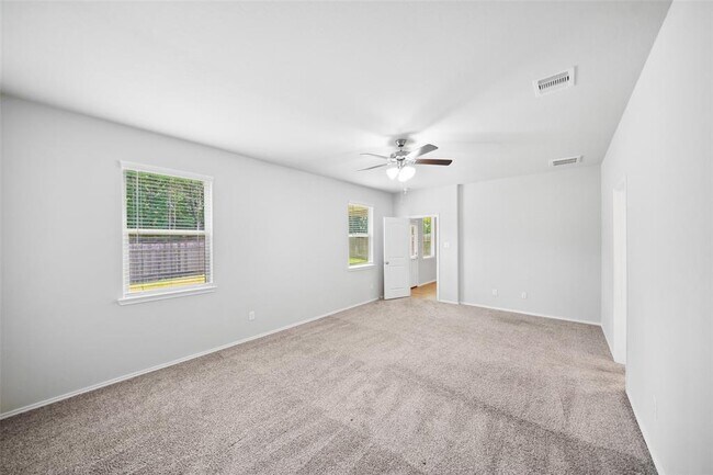 Building Photo - 14102 Silver Falls Ct