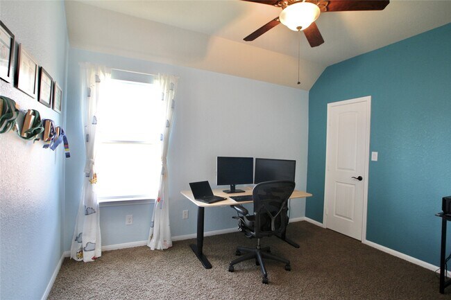 Building Photo - 10202 Gallowgate Ln