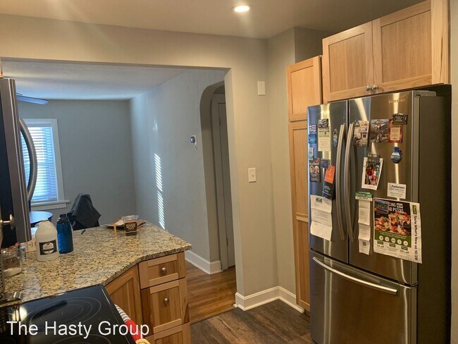 Building Photo - 2 br, 1 bath House - 4236 Holly, Unit A