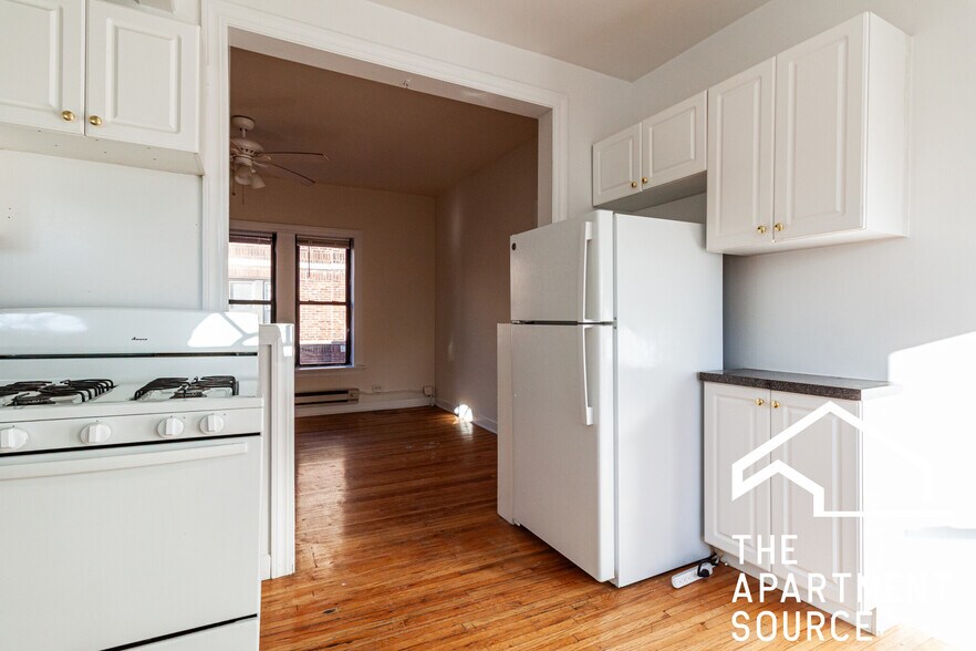 Building Photo - 3817 N Fremont St