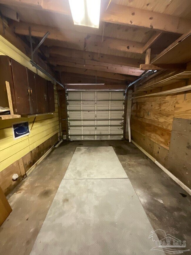 Building Photo - 809 W Government St