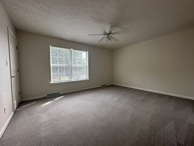 Building Photo - Ashwood Townhomes in Forest, VA