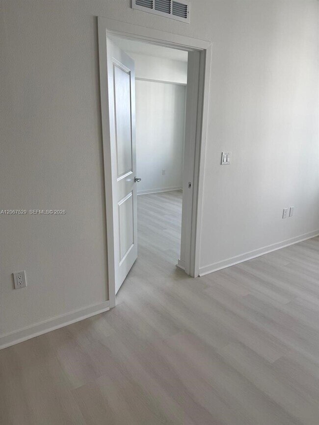 Building Photo - 5563 Millennia Park Dr