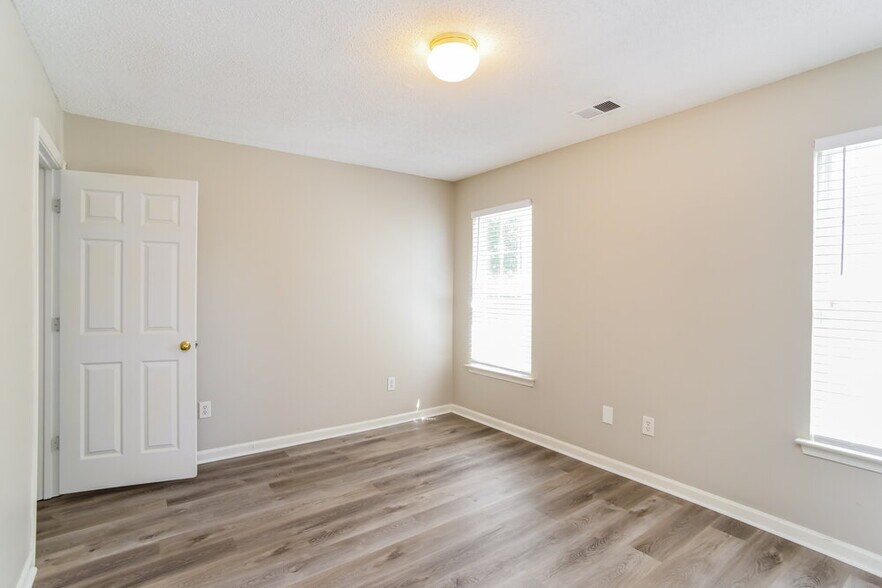 Building Photo - 9530 Bradstreet Commons Way