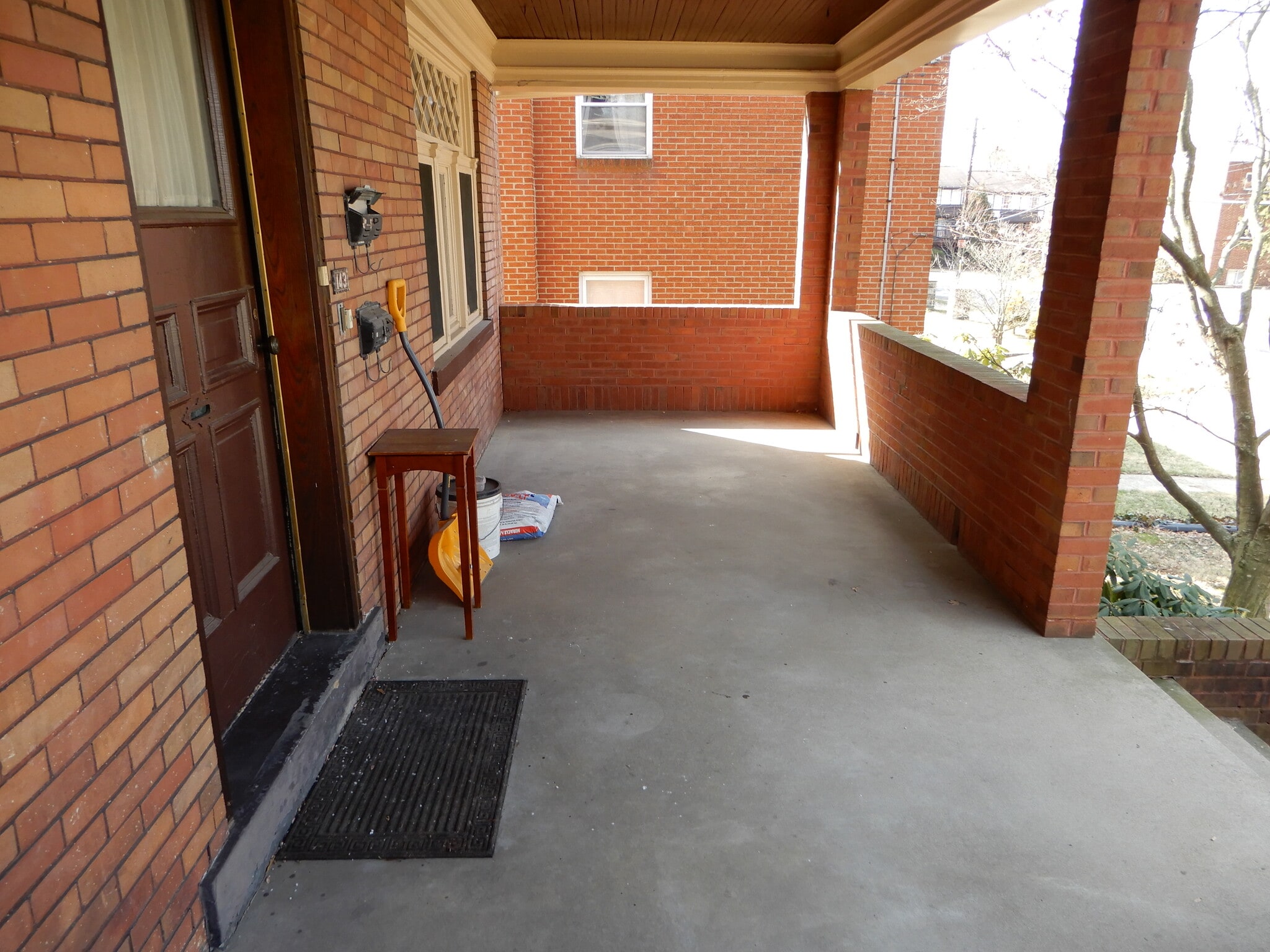 Building Photo - 143 S Euclid Ave