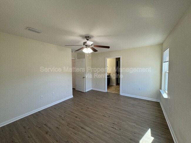 Building Photo - 254 Cottage View Dr