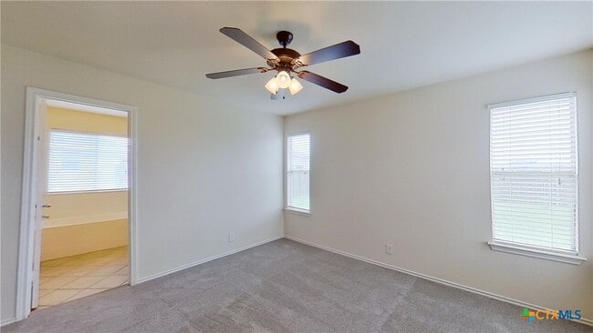 Building Photo - 105 Fishbaugh Ln