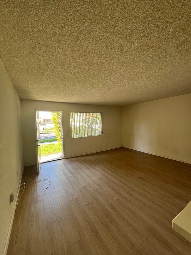Building Photo - 11438 Killion St