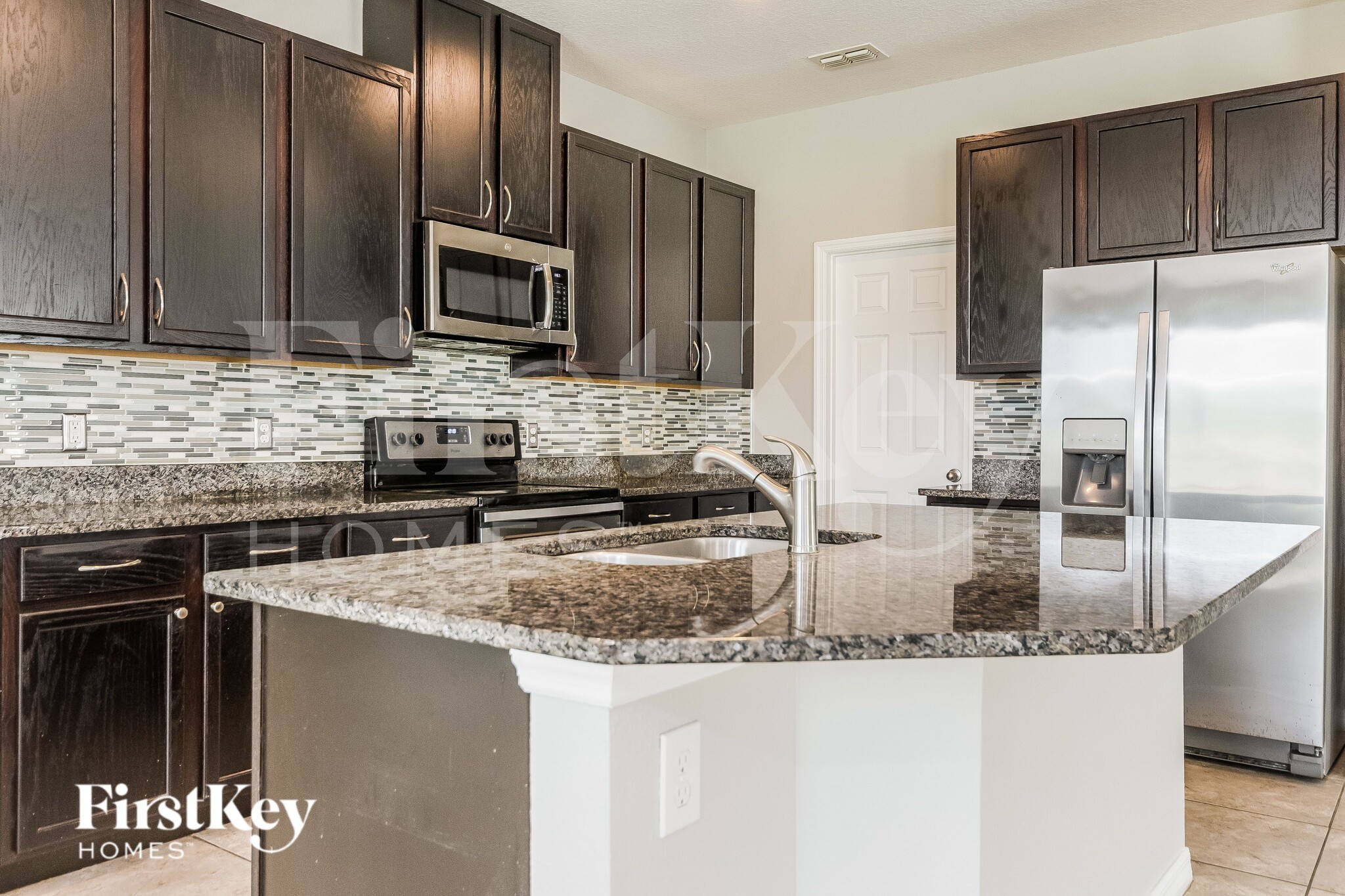 Building Photo - 3929 Pine Gate Trail