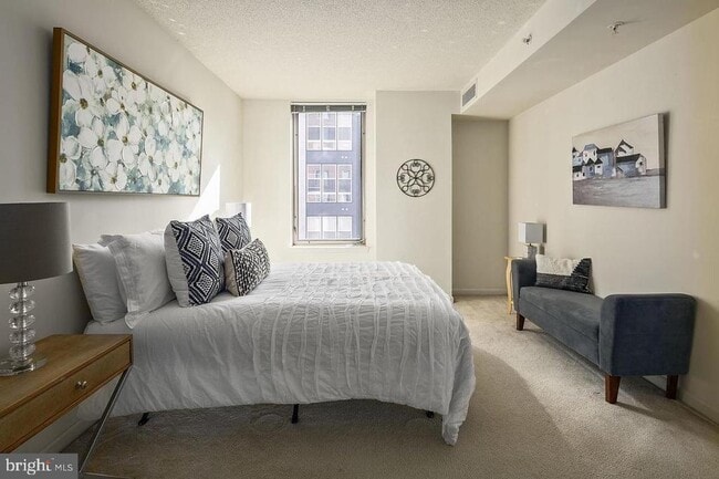 Building Photo - 2726 Gallows Rd