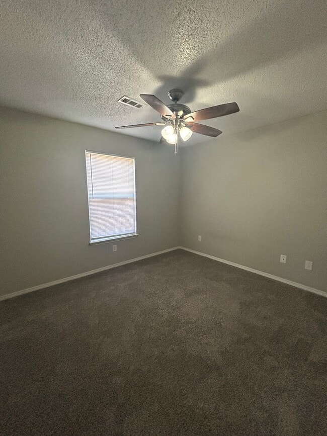 Building Photo - 3302 SW Landau Ct