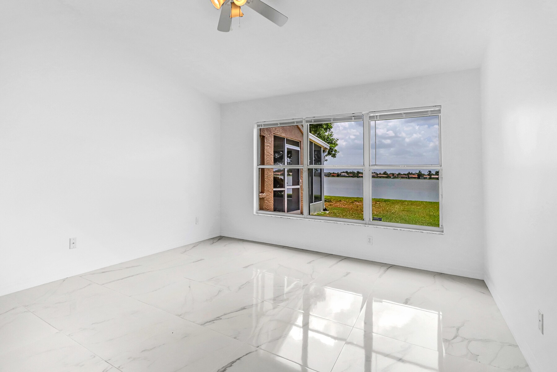 Building Photo - 7023 Mill Pond Cir