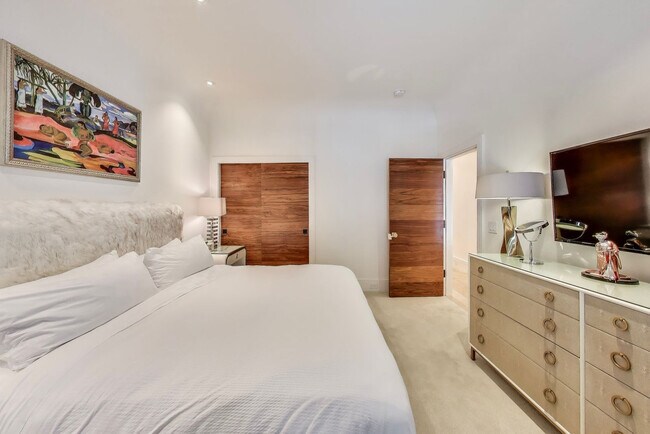 Building Photo - 4639 18th St