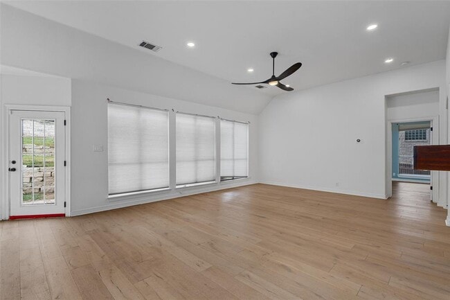 Building Photo - 12105 Portobella Dr