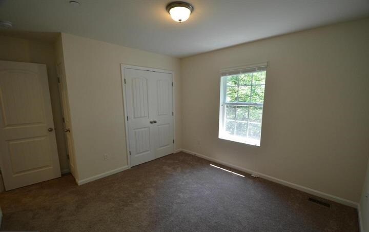 Building Photo - 5917 Sneed Dr