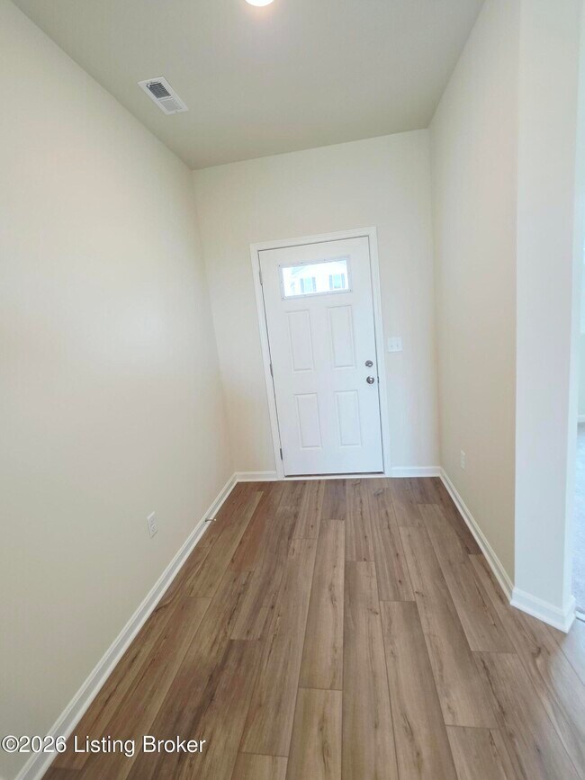 Building Photo - 11144 Castlebrook Dr