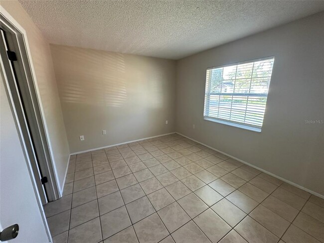 Building Photo - 2849 Coral Reef Dr