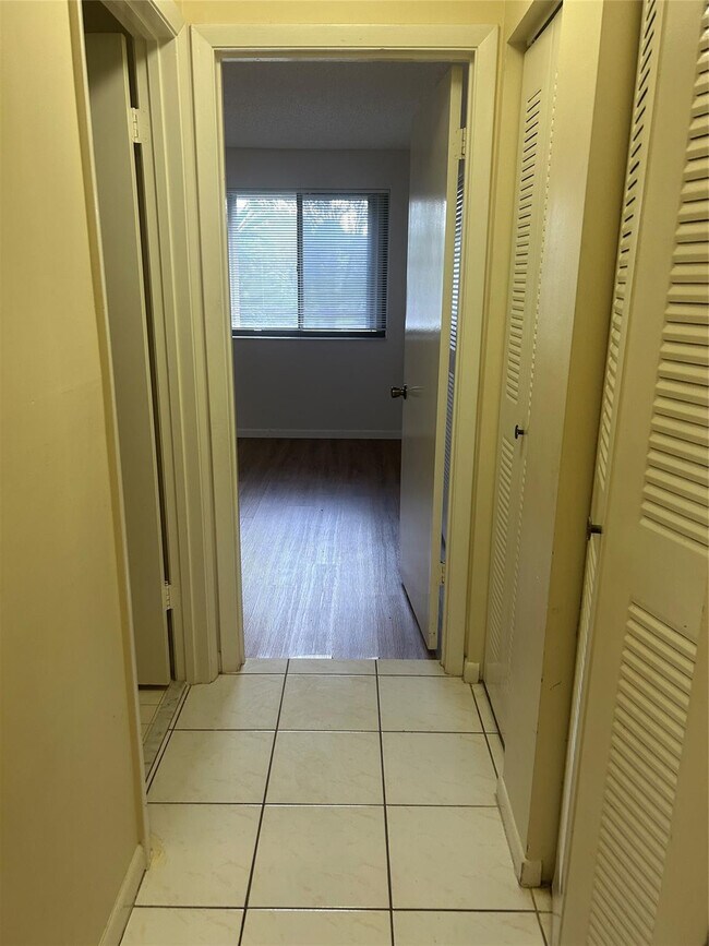 Building Photo - 9321 SW 23rd St