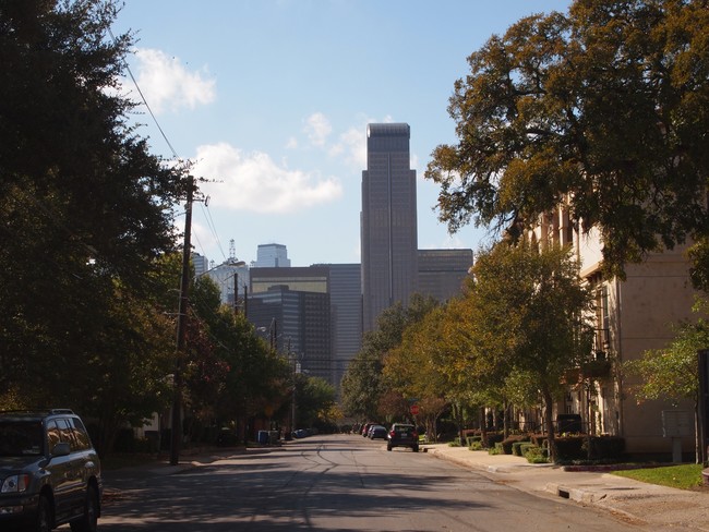 Building Photo - Bryan Place Apartments