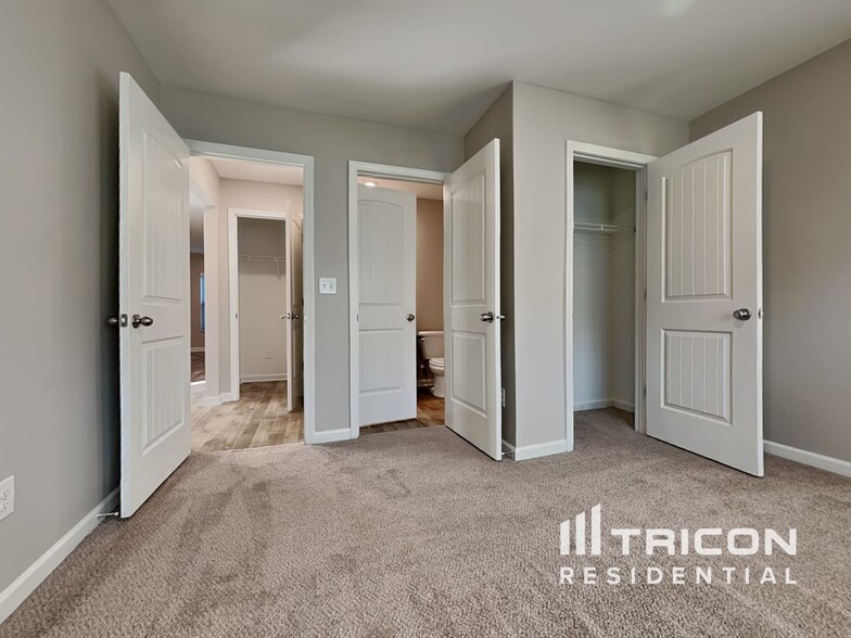 Building Photo - 110 Bridgemill Dr