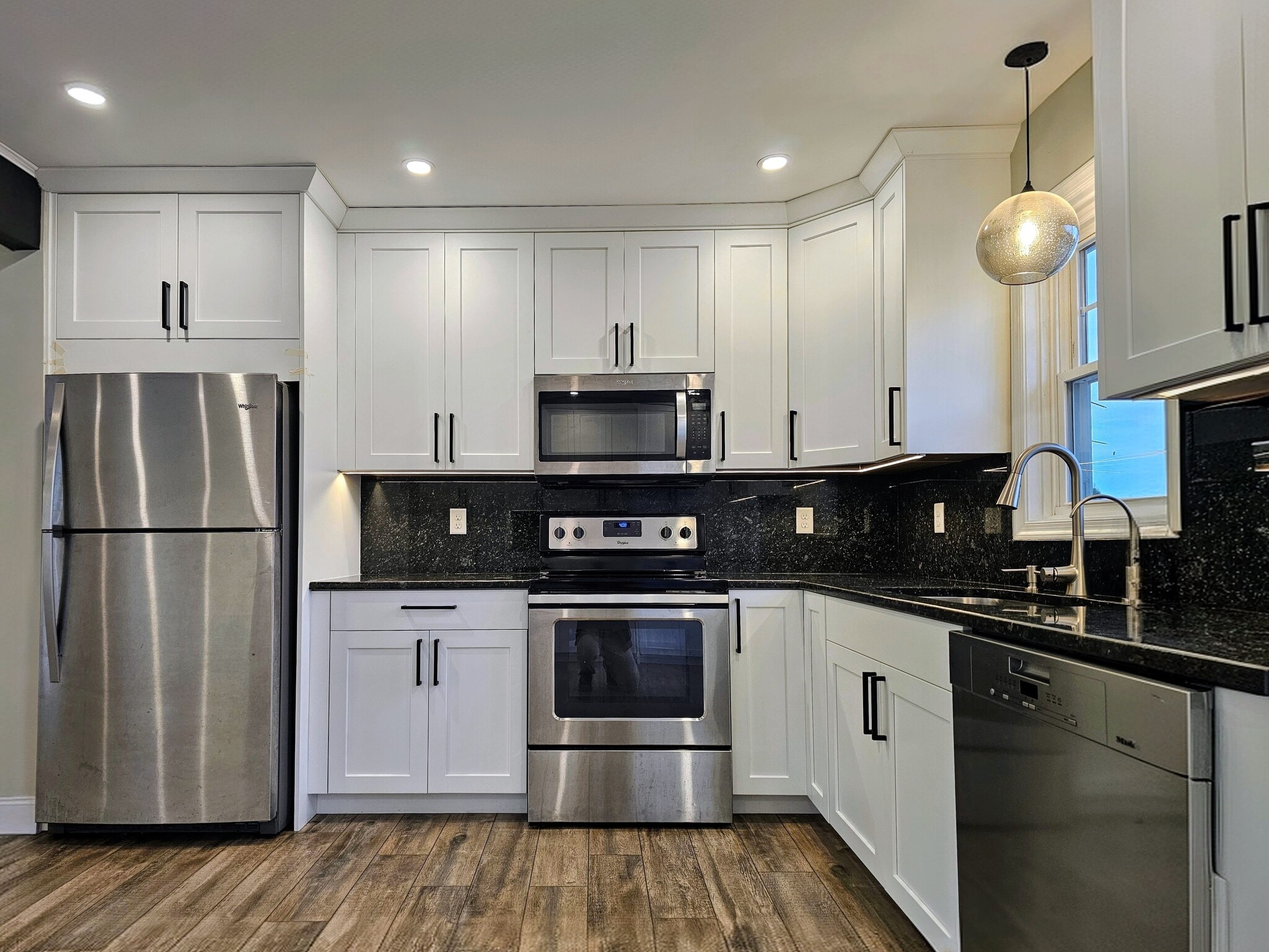 Building Photo - 55 Buchland Rd