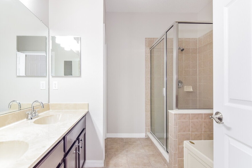 Building Photo - 7637 Dragon Fly Loop