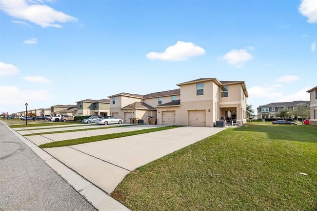 Building Photo - 1849 Red Canyon Dr