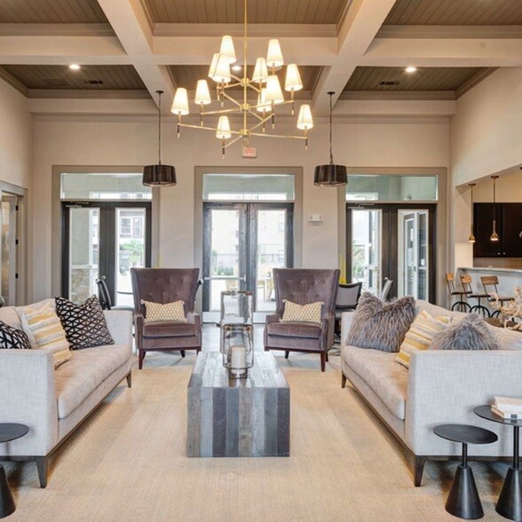 Building Photo - 18021 Kingsland Blvd