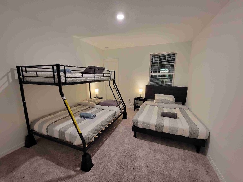 Building Photo - 2058 Derwent Dr