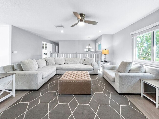 Building Photo - 4 Bed Waterfront Paradise with Pool, Dock & Gulf Access in Baileys Bluff